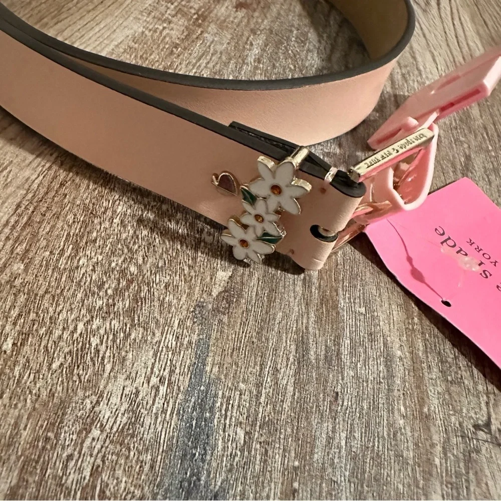 Kate Spade New York Daisy Loop Leather 32MM Belt, Pink Shadow